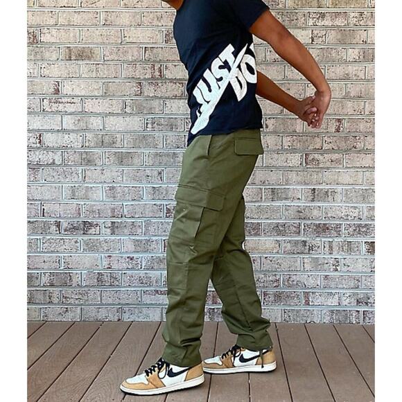 EMPYRE - Olive Green Army Cargo Relaxed Loose , Mens 30 X 27 - Picture 1 of 8